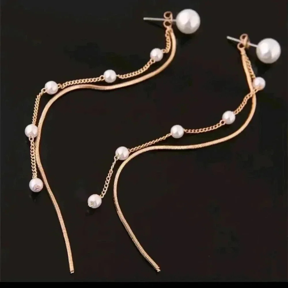 gold plated earrings Brand new